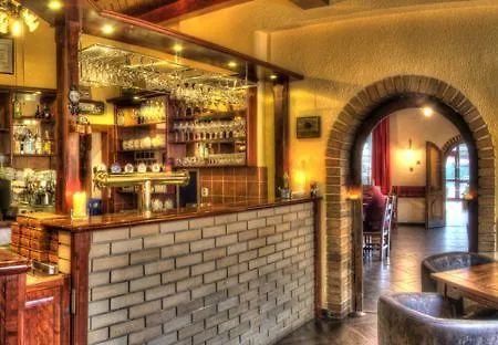 Restauracia & Baranok 3*